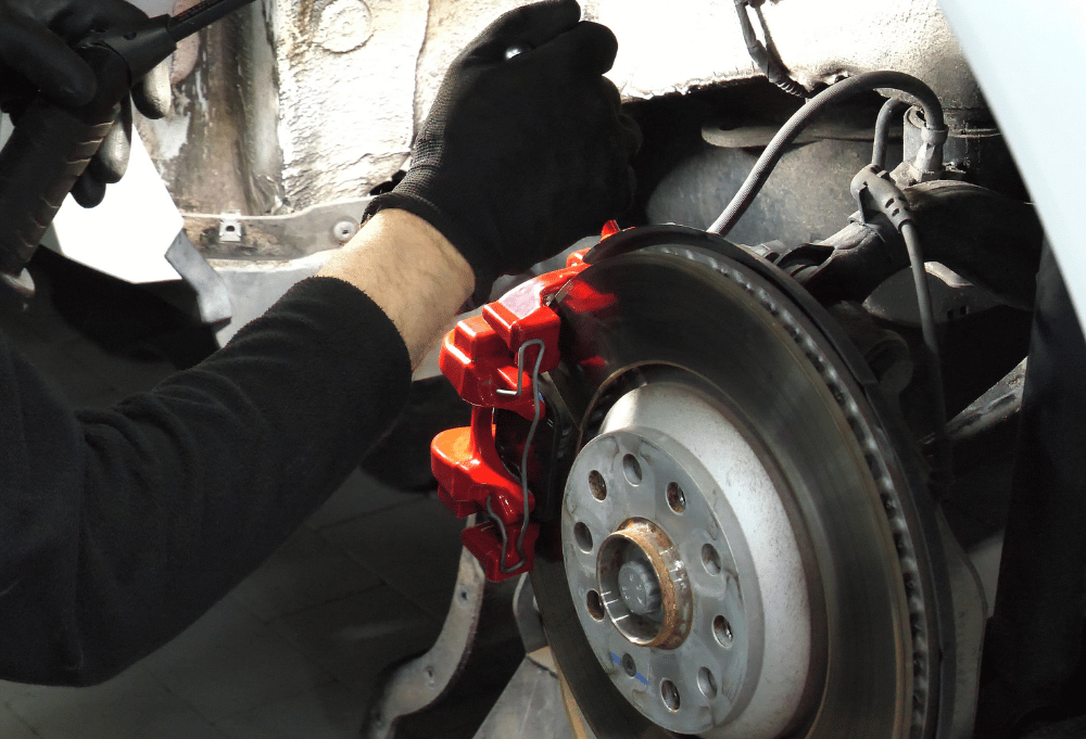 Brake service in Phoenix, AZ at Saguaro Alignment and Brakes